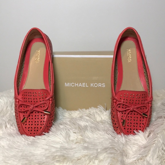 Michael Kors Shoes - Michael Kors Daisy Leather Moc, Size 7M, Like New